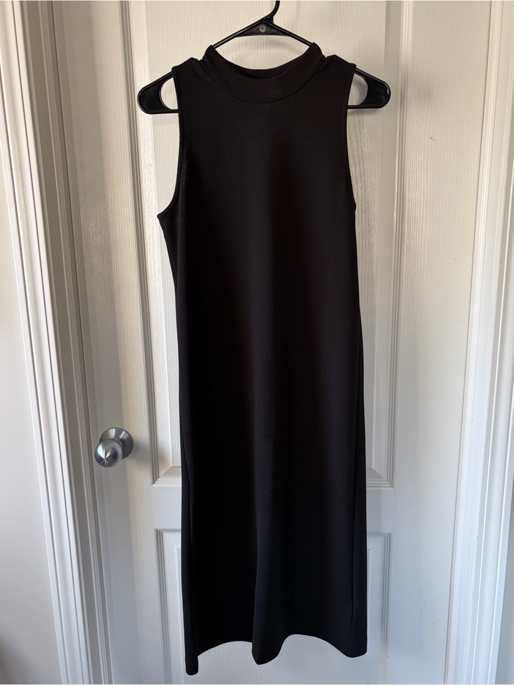 Lulu's Black Sleeveless Mock Neck Midi Dress